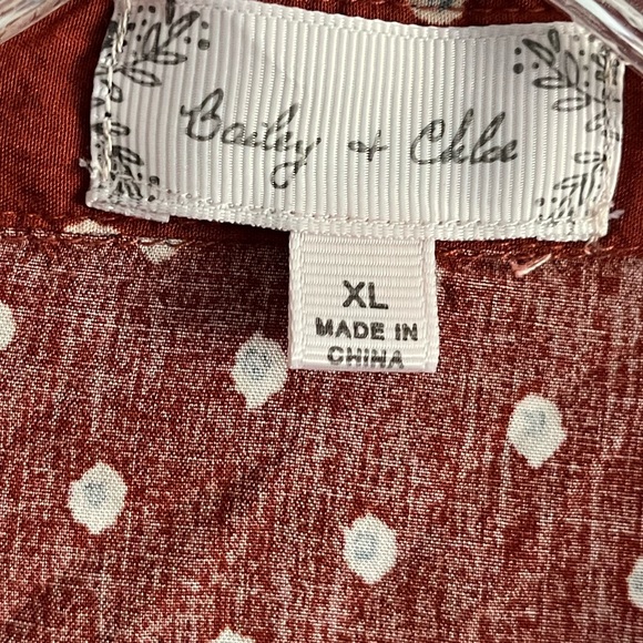 Bailey & Chloe Orange Red Polka Dot Short Sleeve Button Front Blouse Size XL - Picture 4 of 9